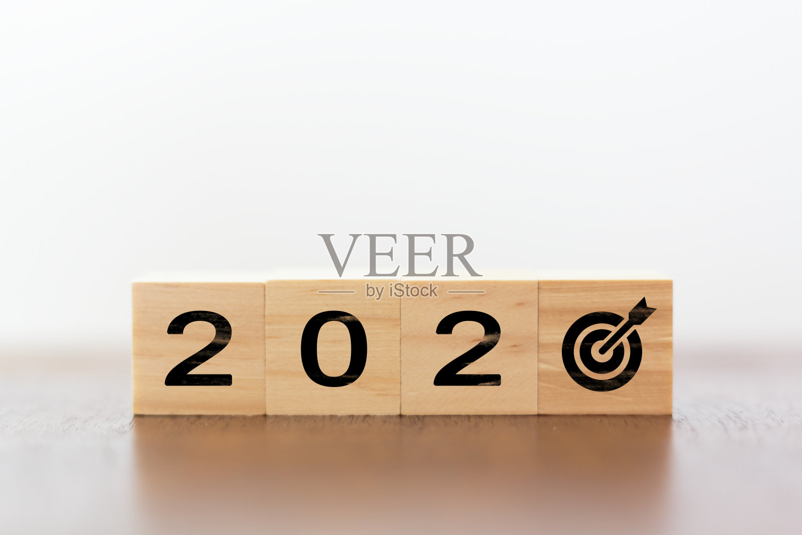 2020年有目标，而不是零目标照片摄影图片