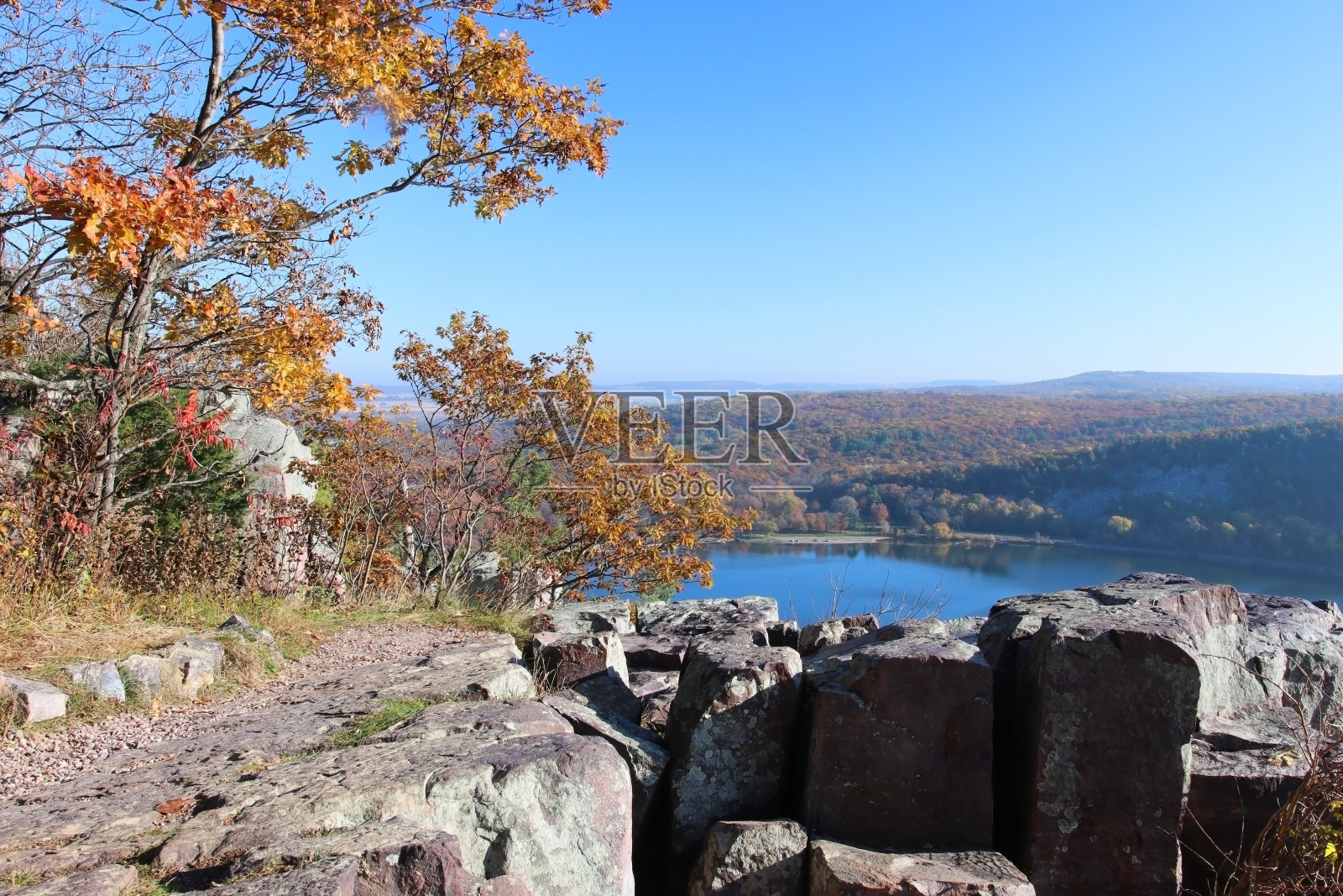 美丽的威斯康星州冰期自然背景。照片摄影图片