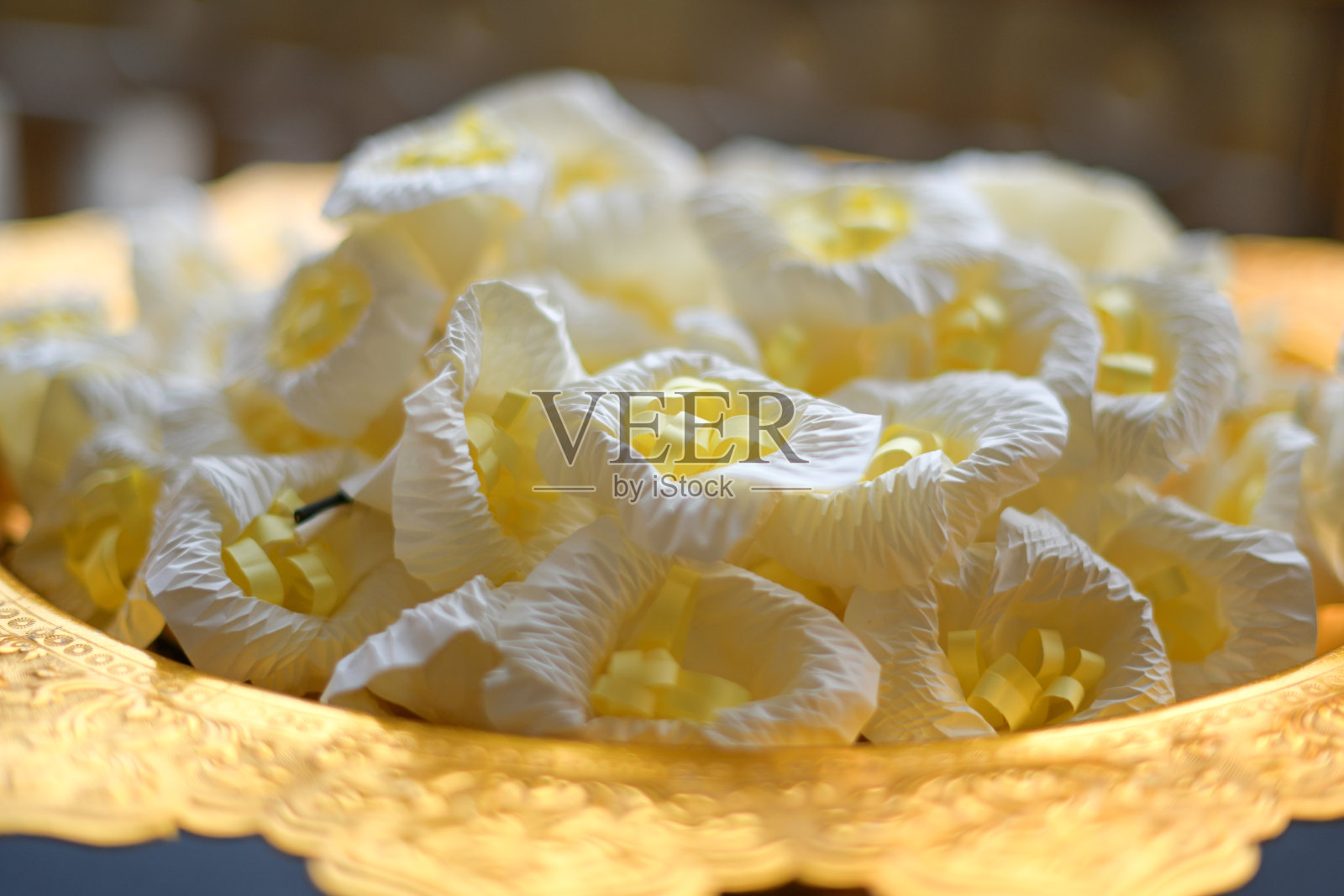 檀香花敬佛葬礼照片摄影图片