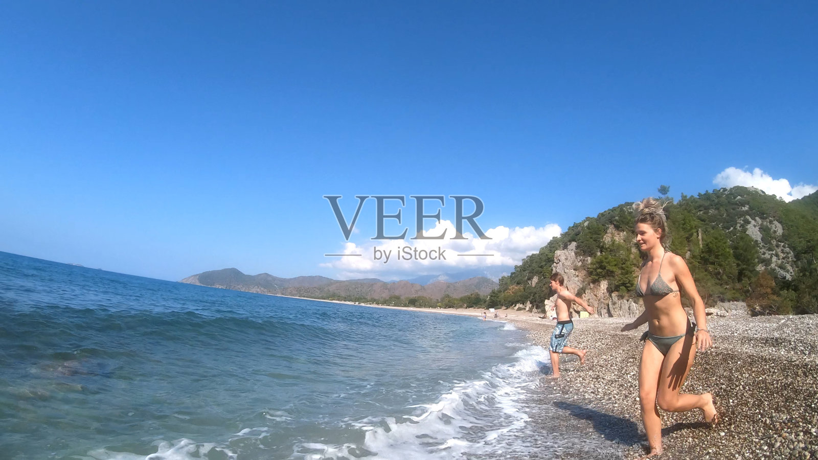 朋友如大海照片摄影图片