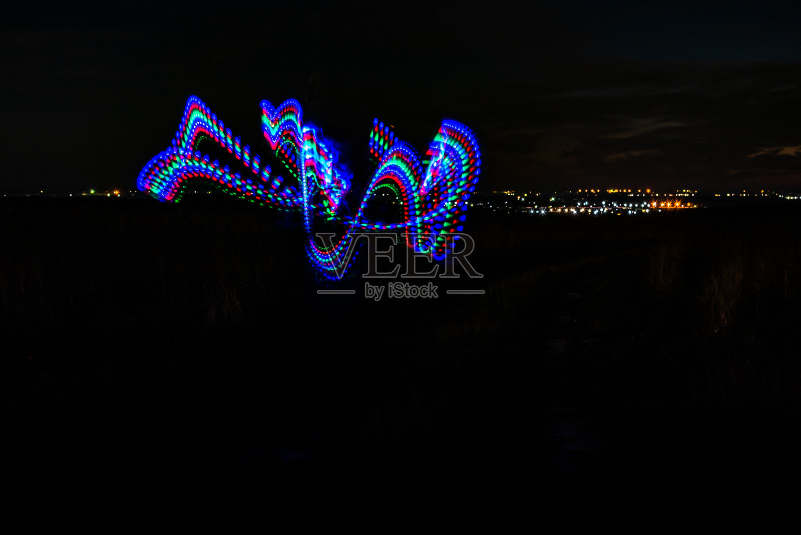 节日灯光几何图案照片摄影图片