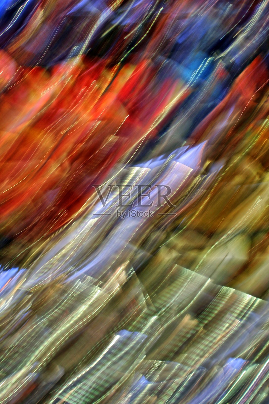 动态模糊拍摄的汽车碰撞雪崩照片摄影图片