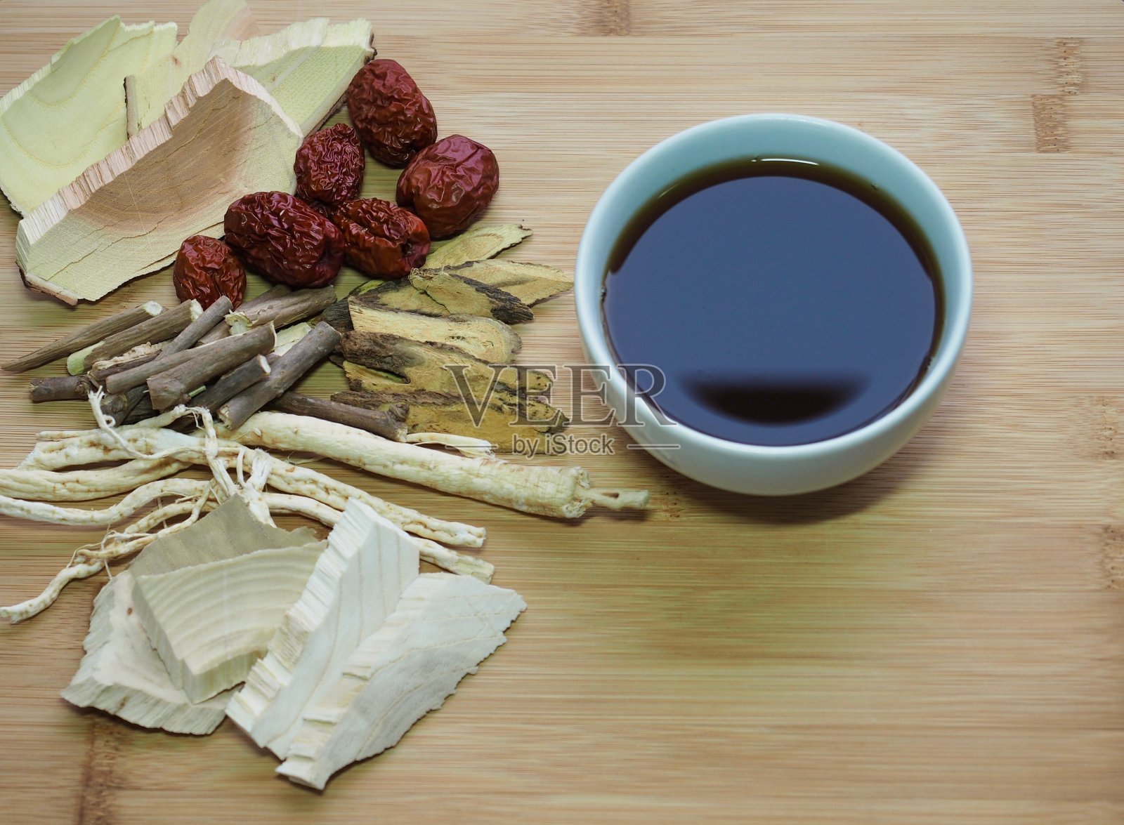 亚洲传统草药，中药照片摄影图片