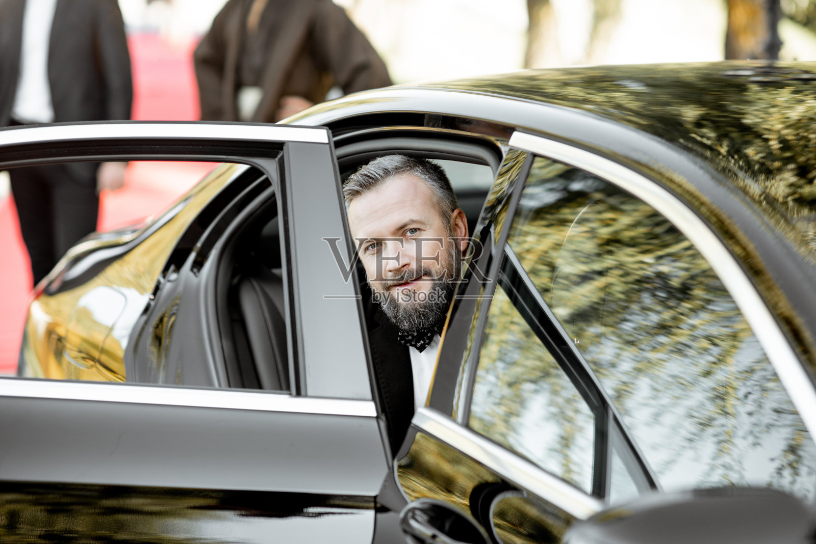 演员抵达颁奖典礼照片摄影图片