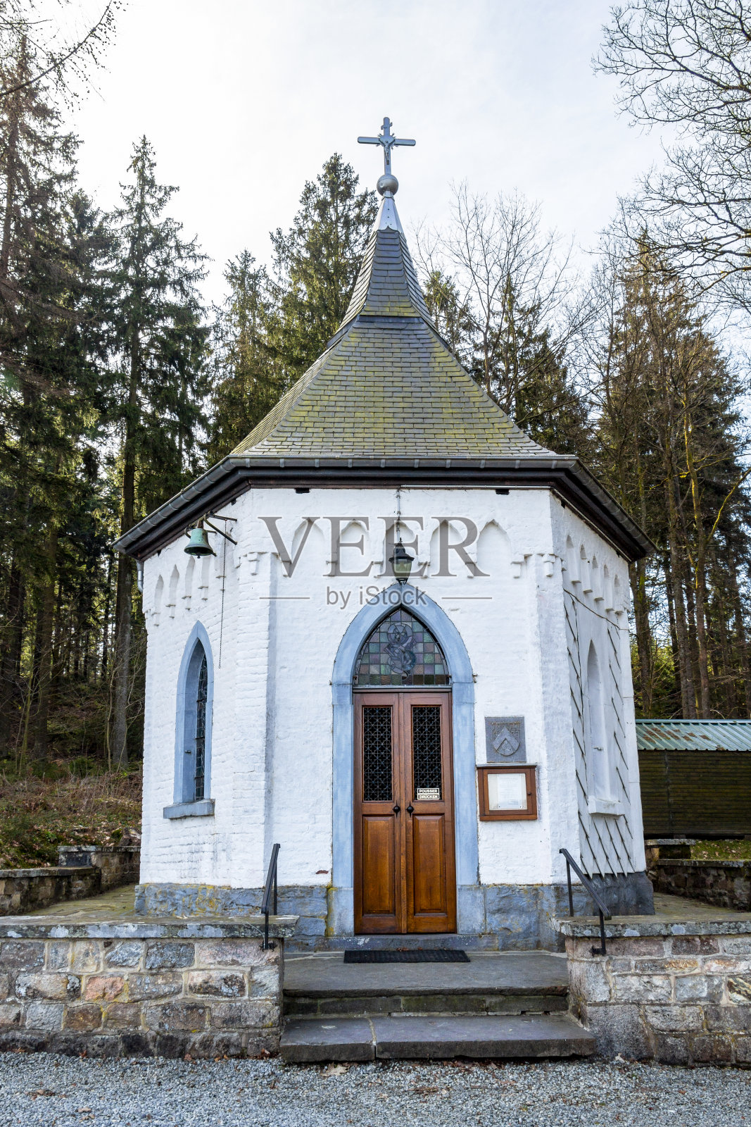 廷瑟布瓦教堂，比利时照片摄影图片