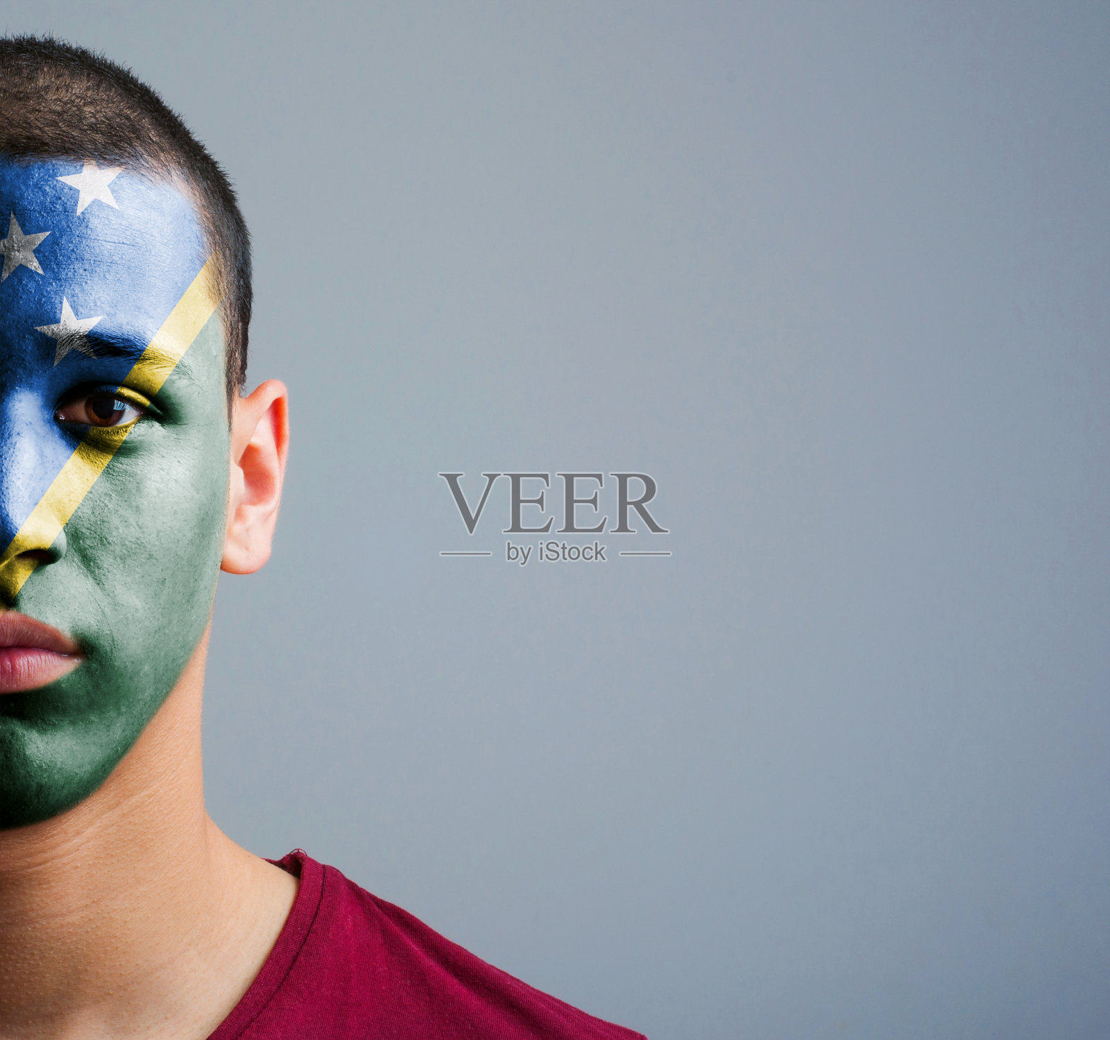 人的肖像与绘制的旗帜所罗门群岛照片摄影图片