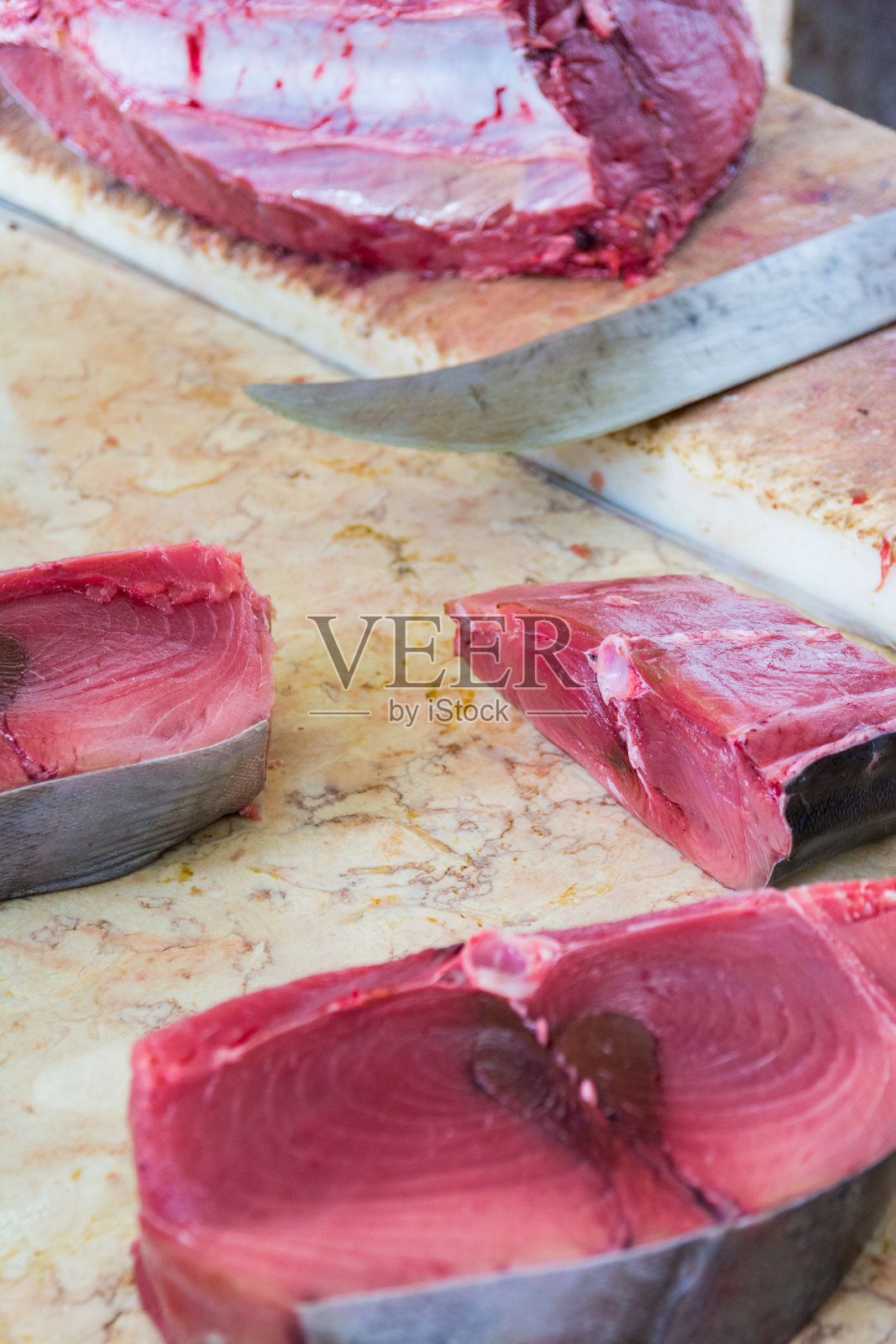 葡萄牙马德拉岛芬查尔的传统鱼市照片摄影图片