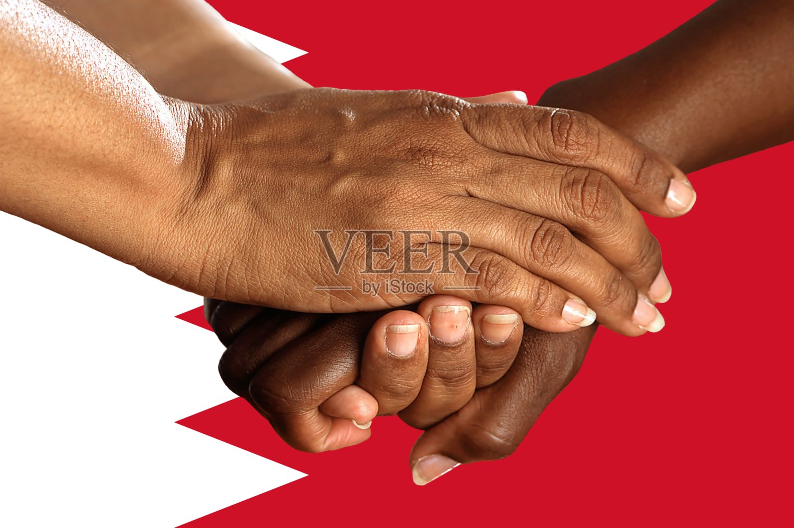 巴林国旗，融合了多文化的年轻人群体照片摄影图片