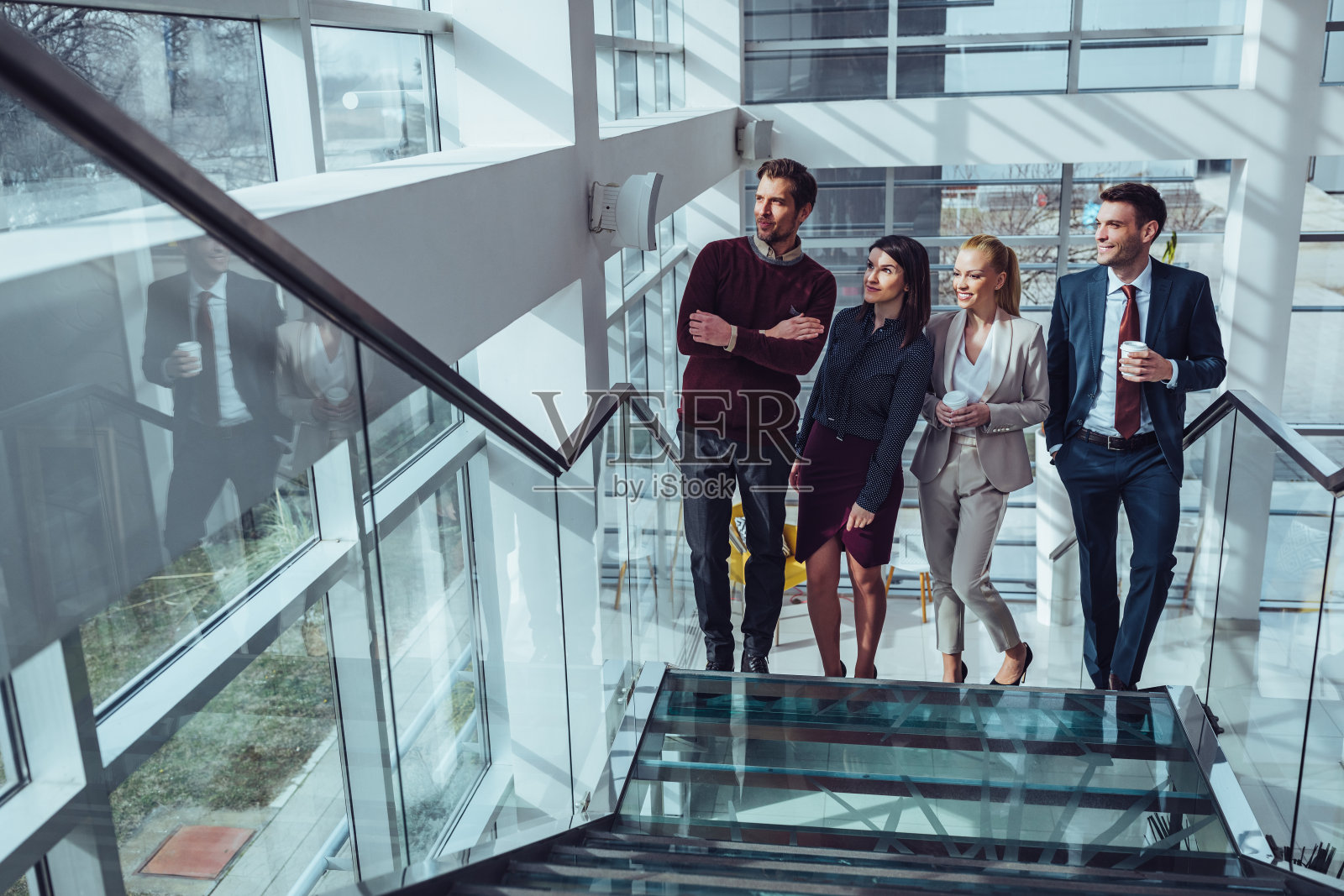 美好的一天从一杯好咖啡开始照片摄影图片