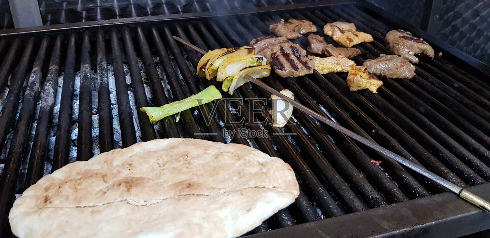 铁板烤串2照片摄影图片