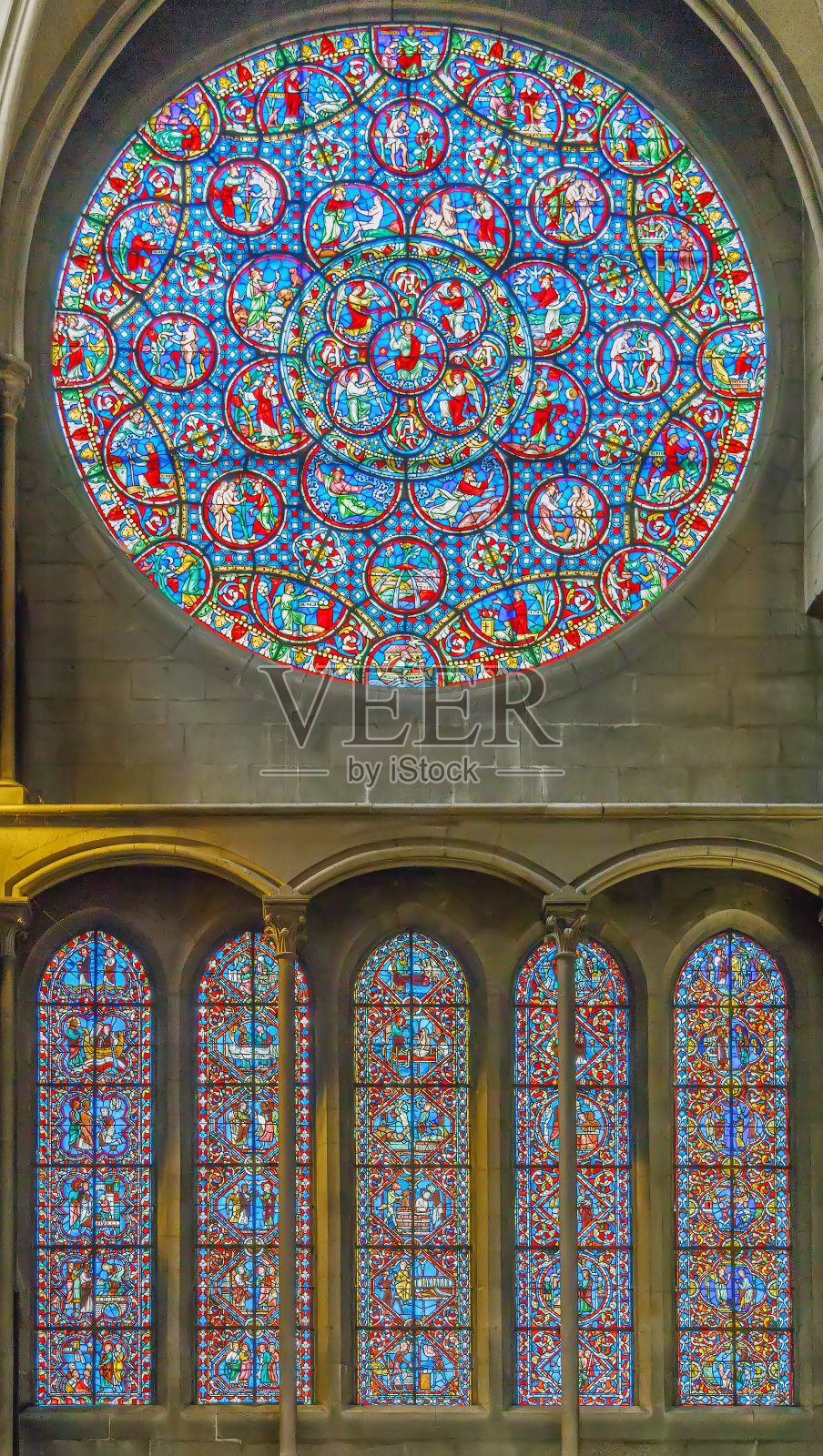 巴黎圣母院，法国第戎照片摄影图片