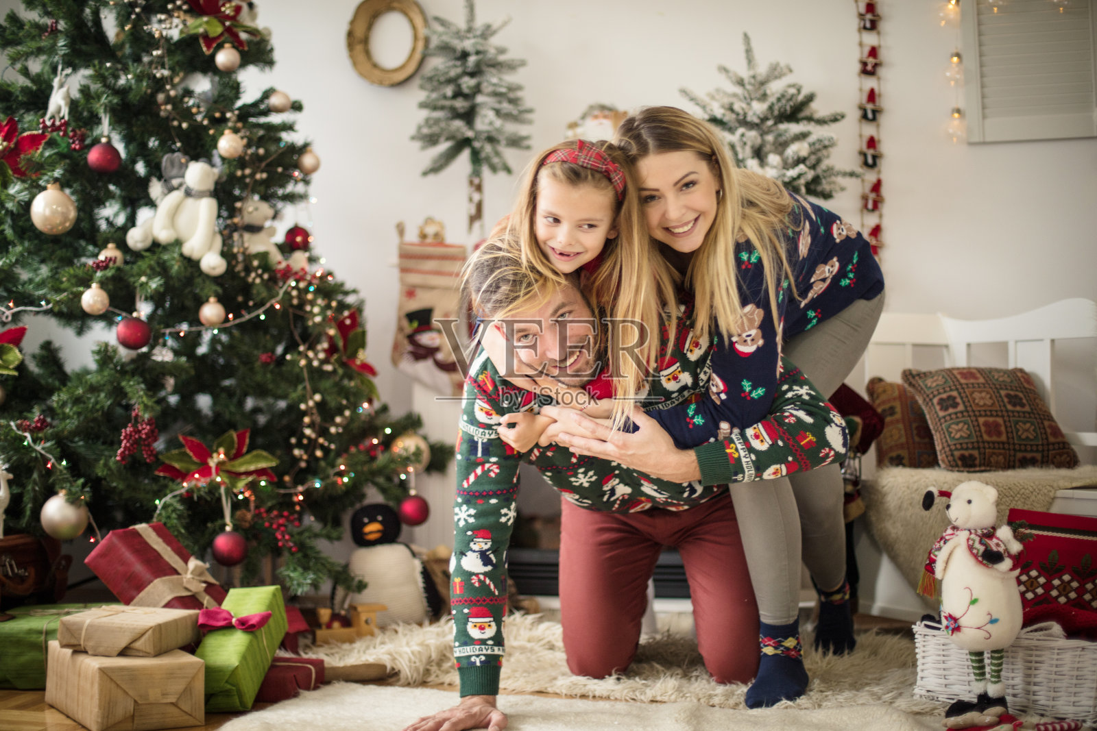 现在是无聊的季节。照片摄影图片