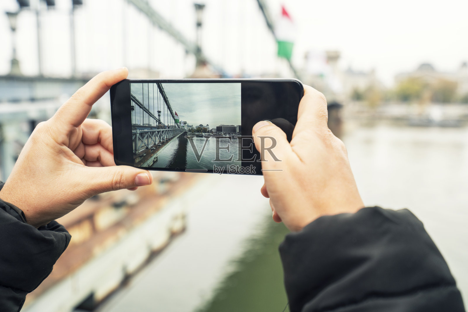布达佩斯锚链桥照片摄影图片