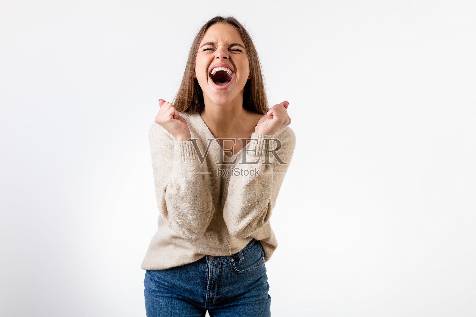 在演播室里表现出孤立情绪的女人照片摄影图片