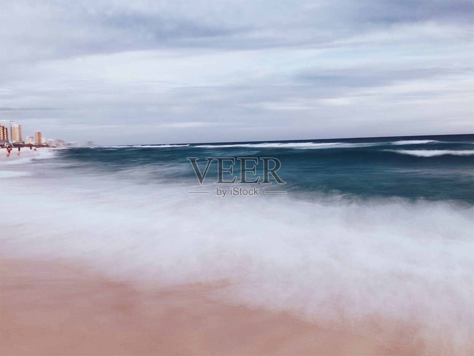 沙滩,海洋,海浪照片摄影图片