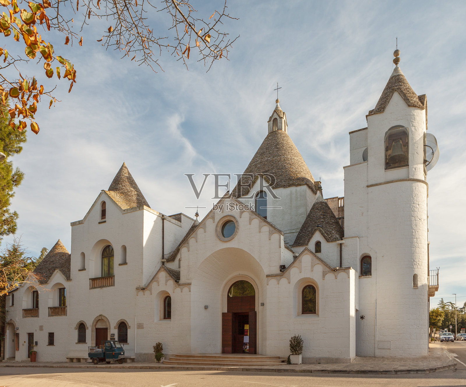 阿尔贝罗贝洛，特鲁利房屋街道照片摄影图片