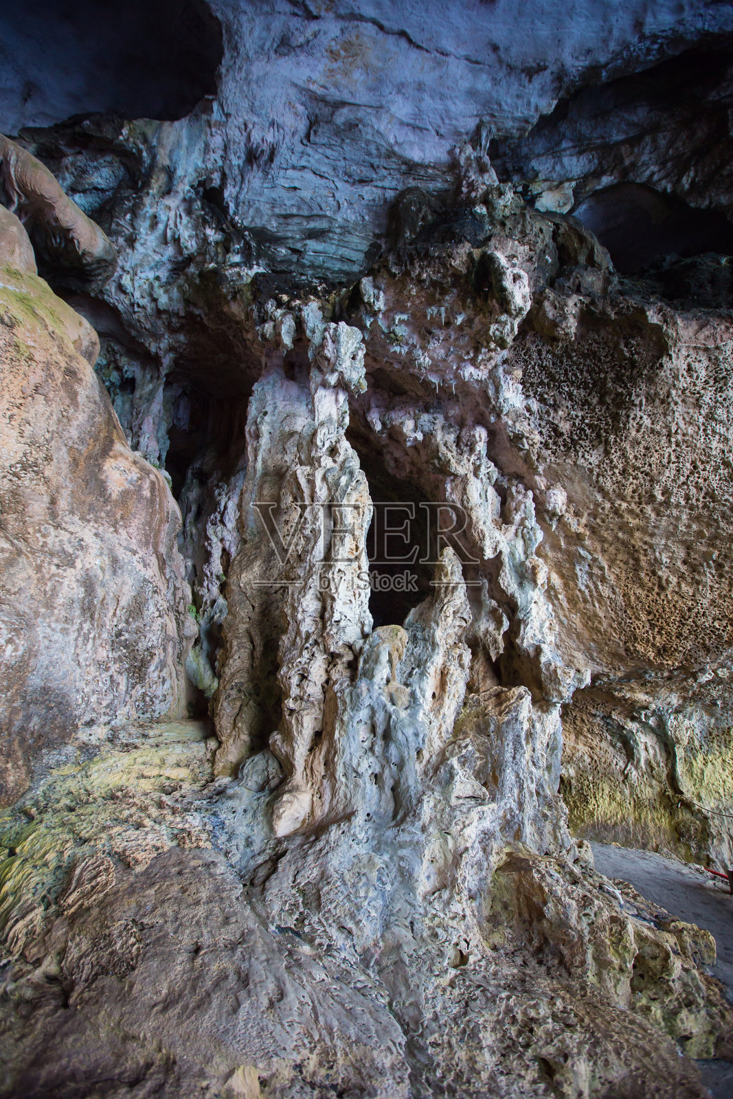 意大利撒丁岛的Bue Marino洞穴照片摄影图片