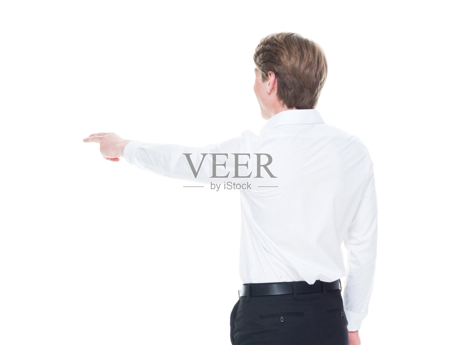 后视图/一个人/腰部以上的20-29岁的成年英俊的人白人男性/年轻男子商人/商人穿着纽扣衬衫/衬衫/裤子谁是指照片摄影图片