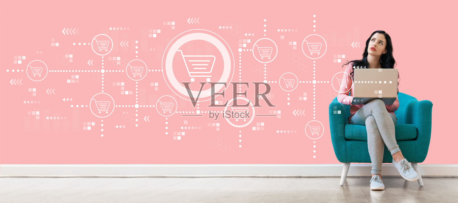 网上购物主题与女人使用笔记本电脑照片摄影图片