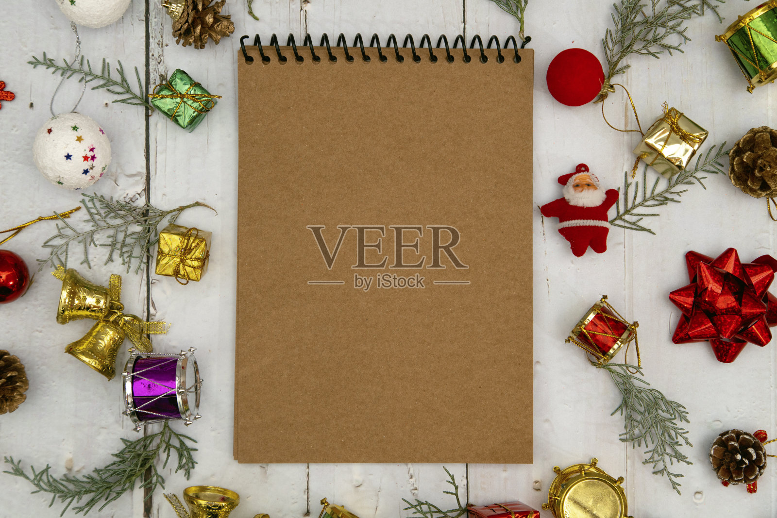 圣诞节或冬季的装饰规划概念照片摄影图片