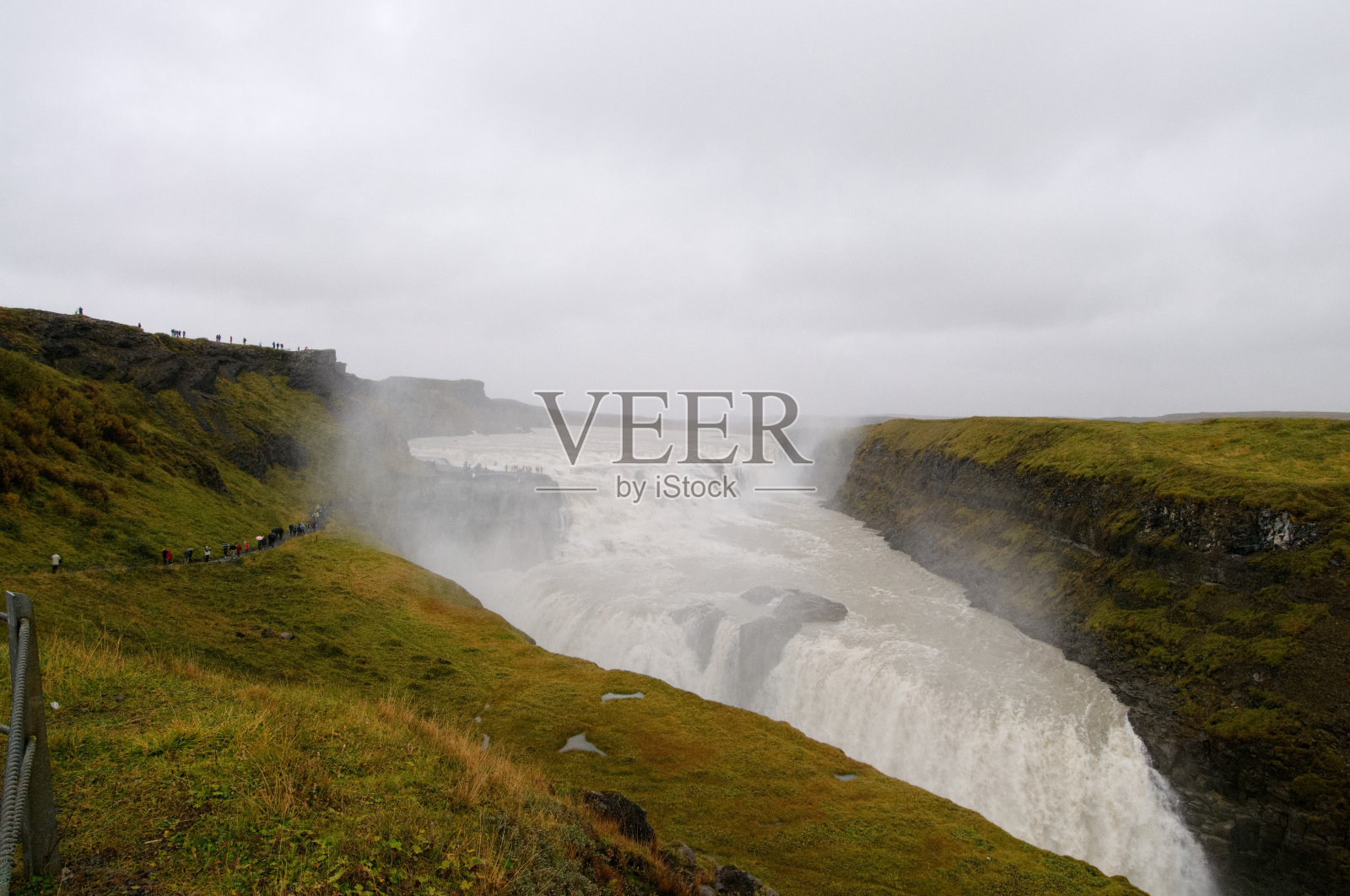 冰岛的海湾瀑布照片摄影图片