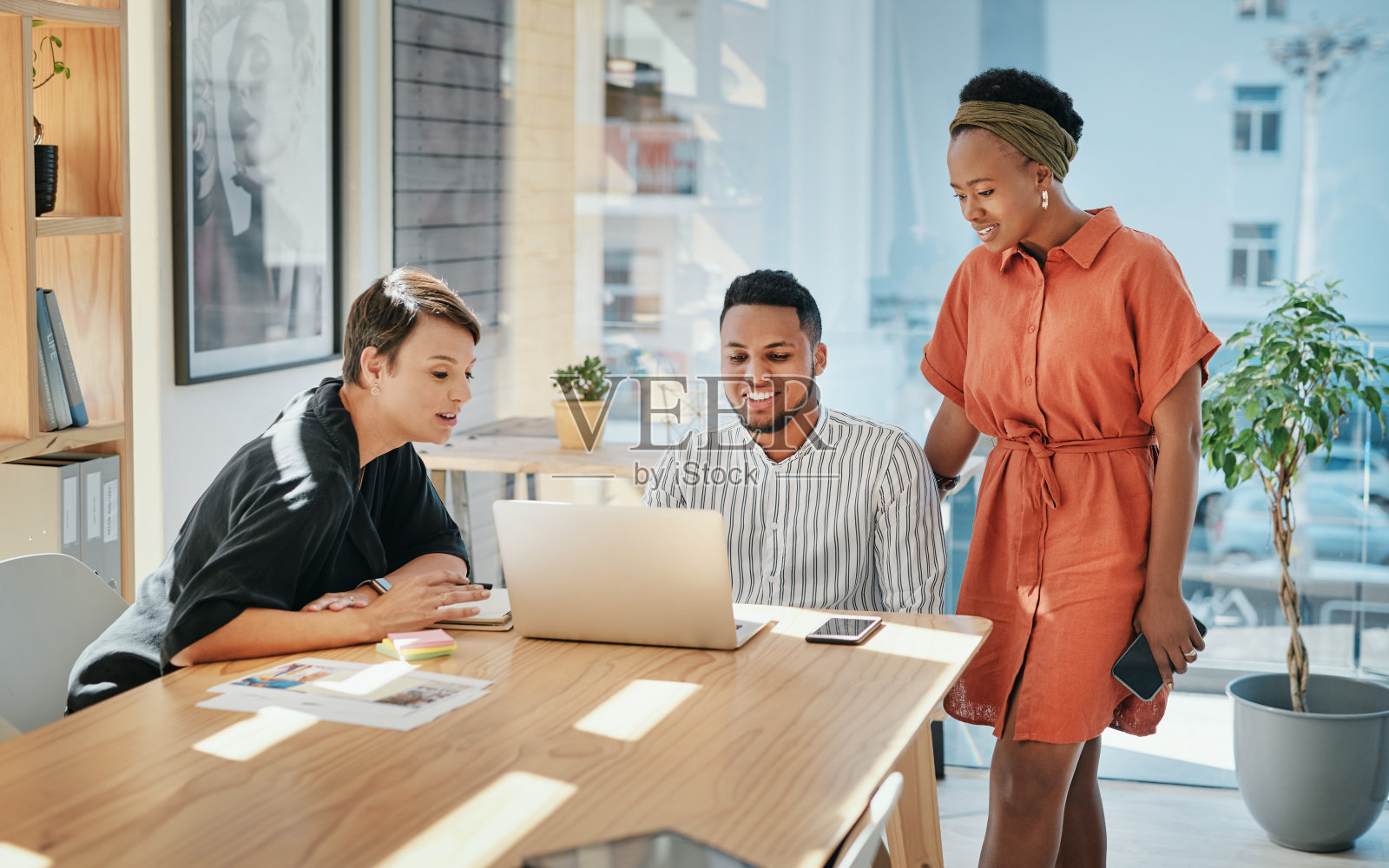 这看起来太棒了!照片摄影图片