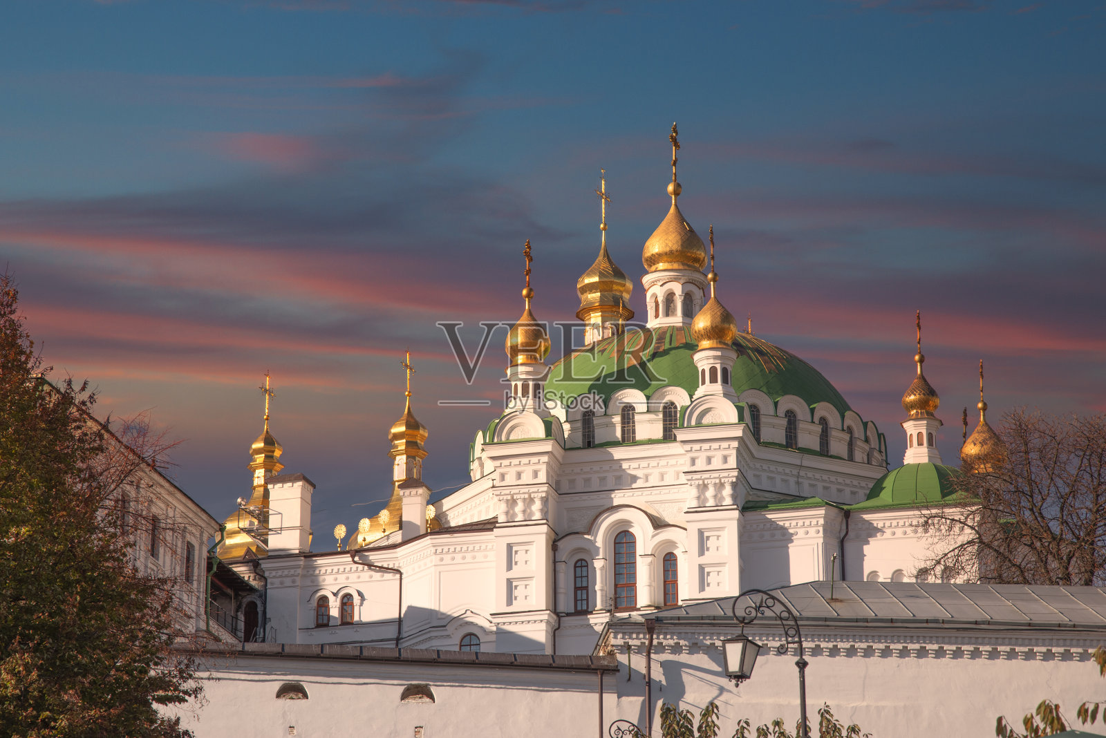 基辅佩乔尔斯克修道院景色照片摄影图片