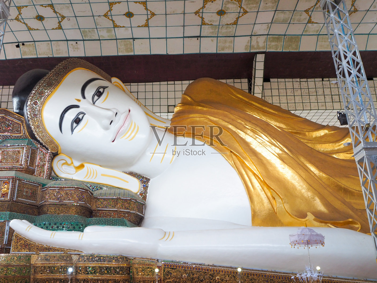 巴哥瑞大扬佛是一尊卧佛照片摄影图片