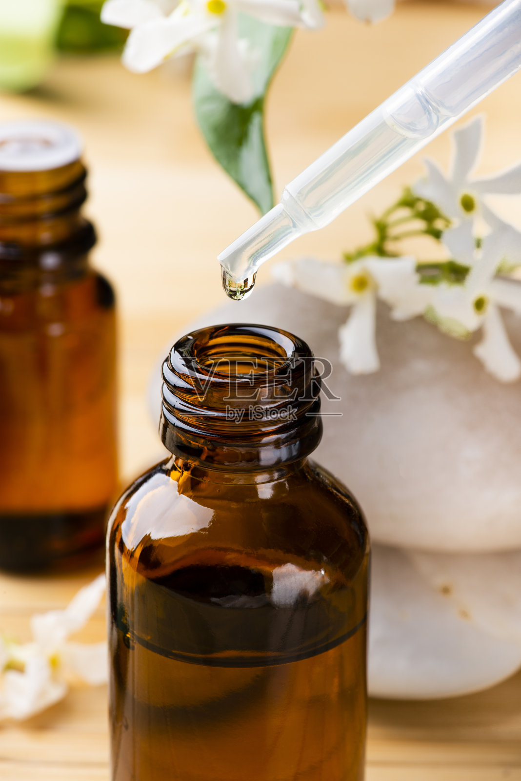 茉莉精油照片摄影图片