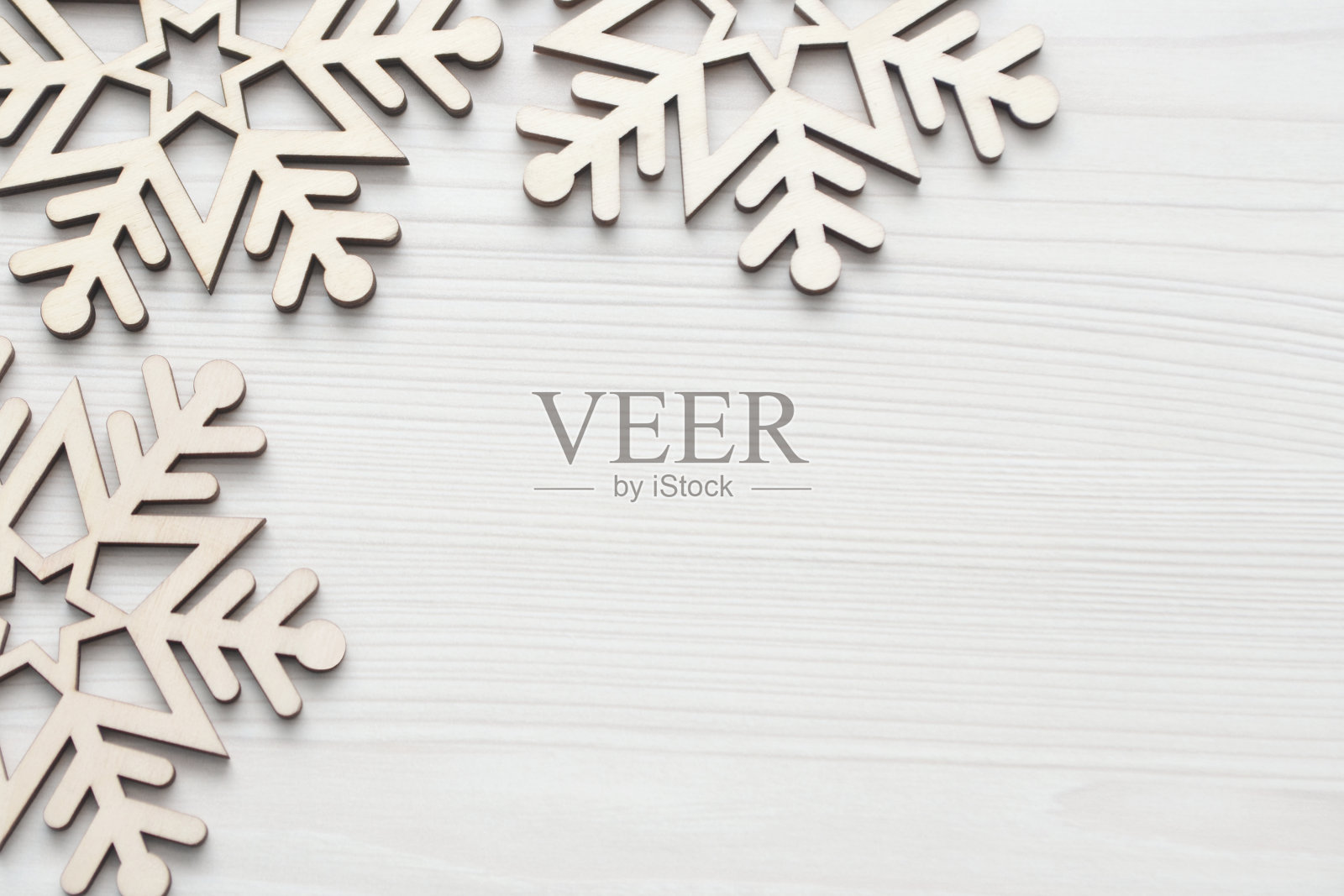 木头雪花背景在白色的木头照片摄影图片