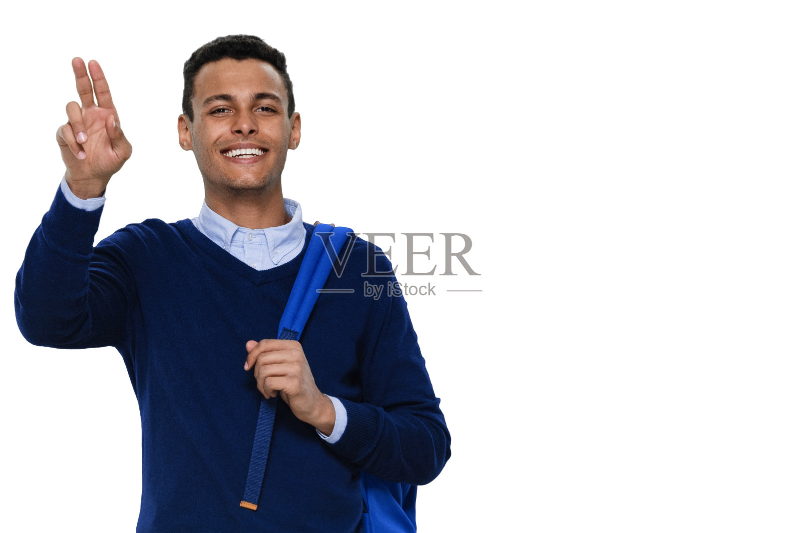 正面视图/一人/一人/腰部以上/ 20-29岁的成年英俊的人的肖像黑发非洲裔/非洲裔/ z一代男性/年轻男子presenter站立/冷静的态度/呈现照片摄影图片