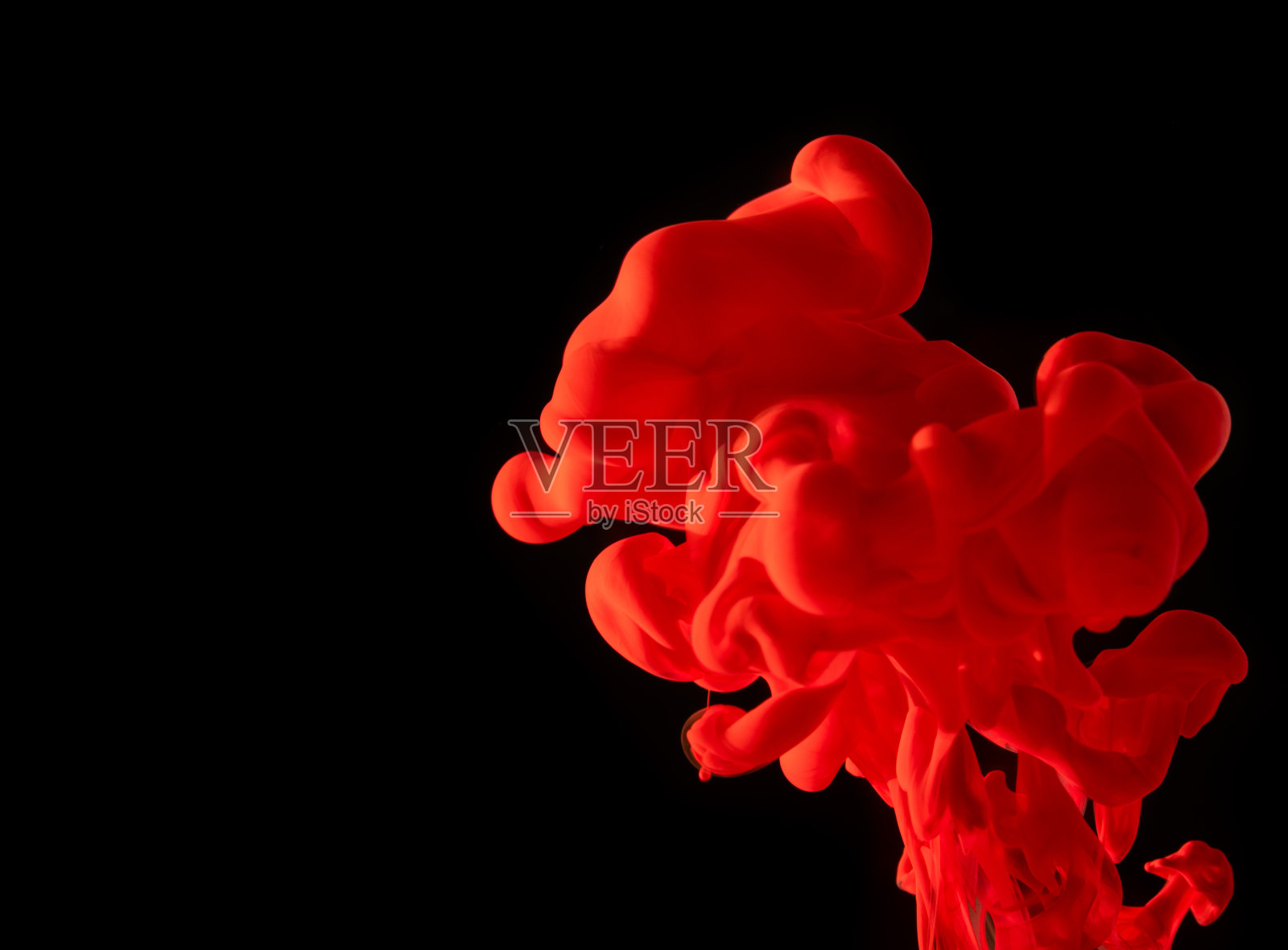 油漆落水黑色照片摄影图片