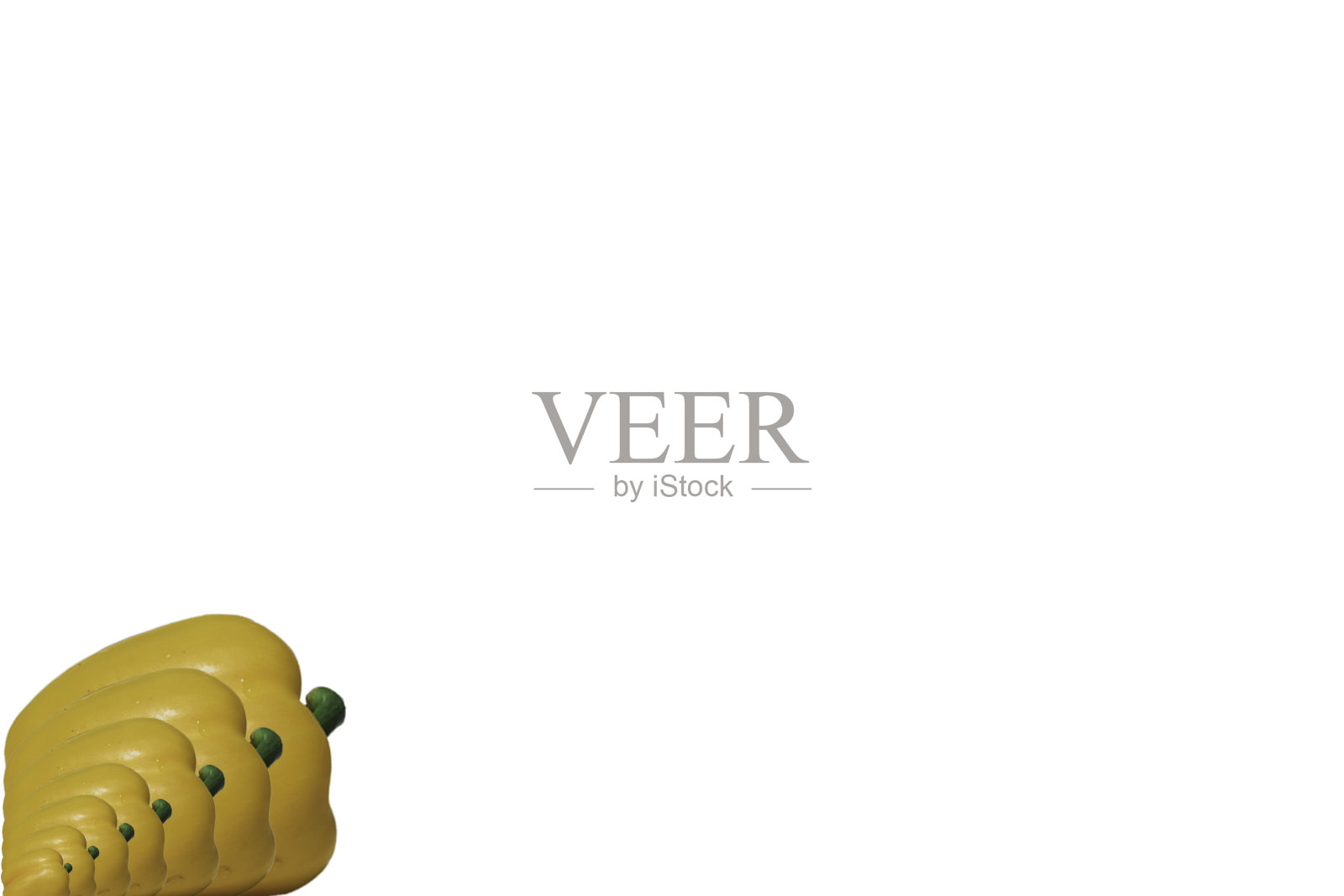 白色背景上的鲜黄色甜椒照片摄影图片