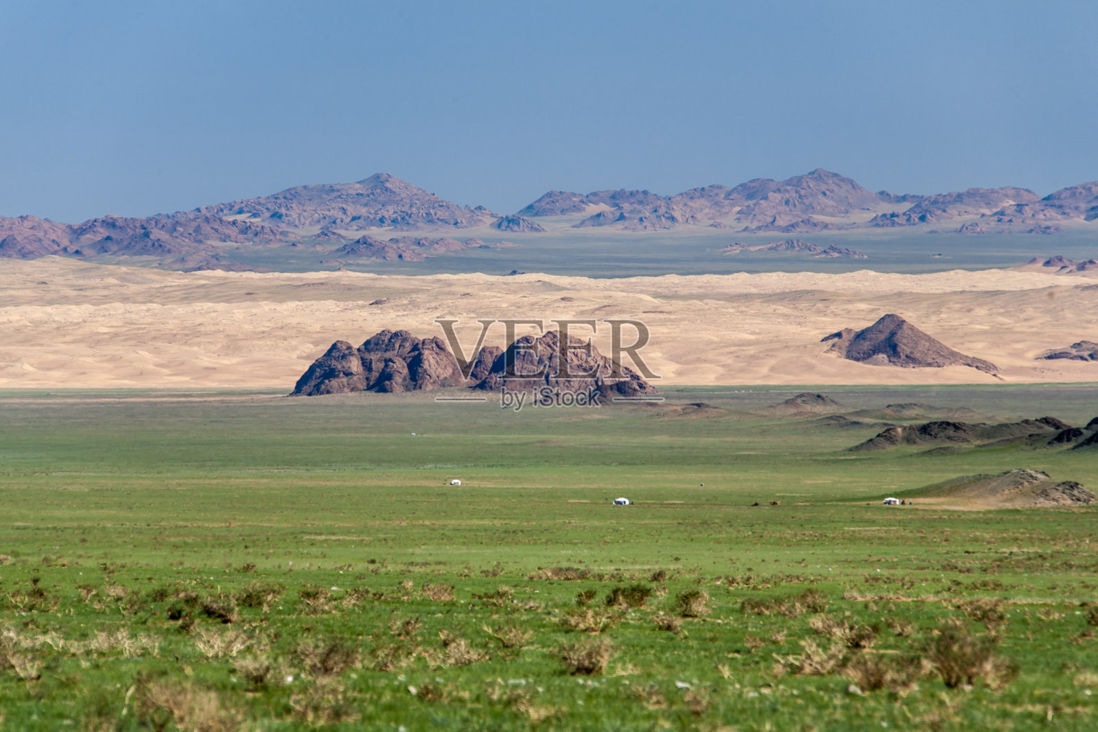 蒙古大草原的景色照片摄影图片