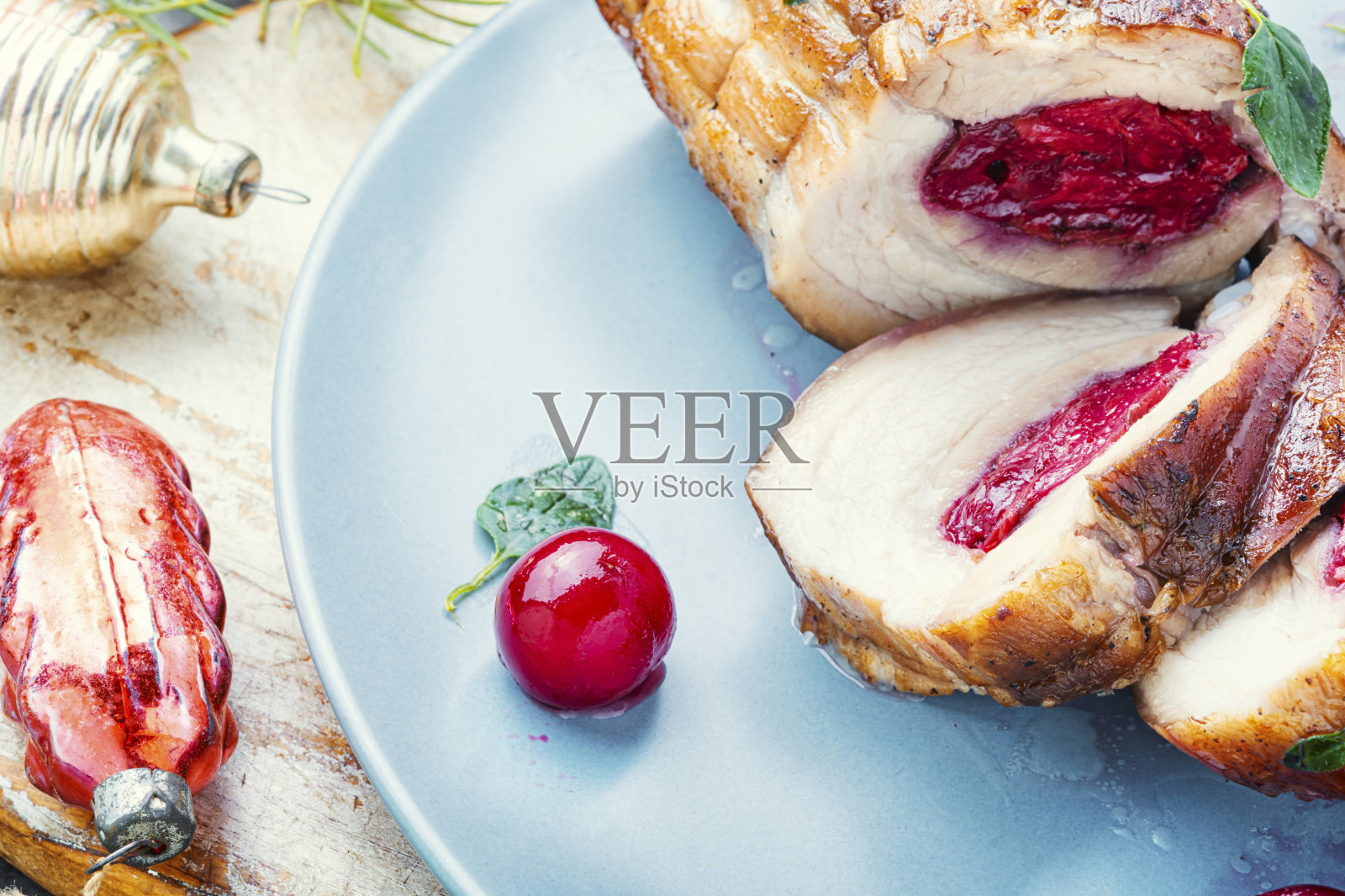 圣诞樱桃肉饼照片摄影图片