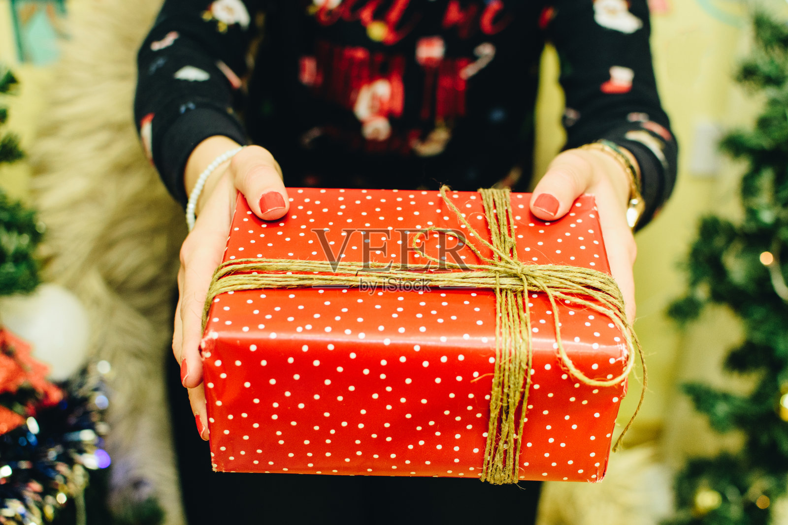 给圣诞礼物股票照片照片摄影图片