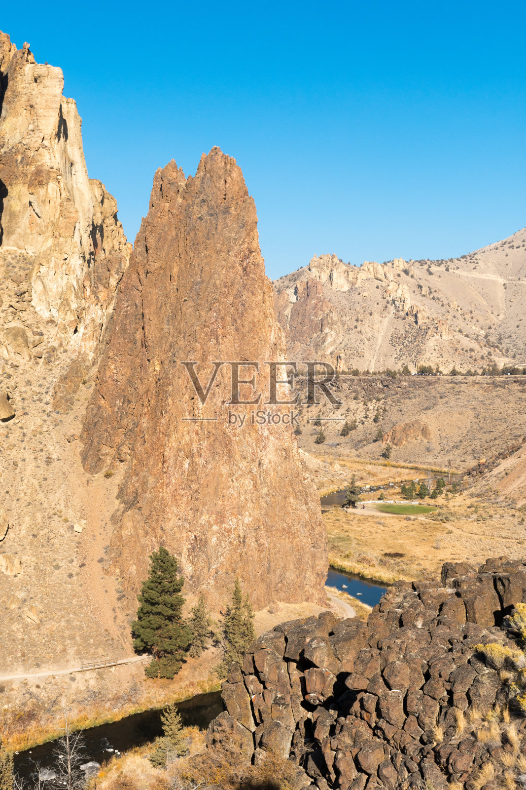 史密斯岩石州立公园的日落景观，Terrebonne照片摄影图片