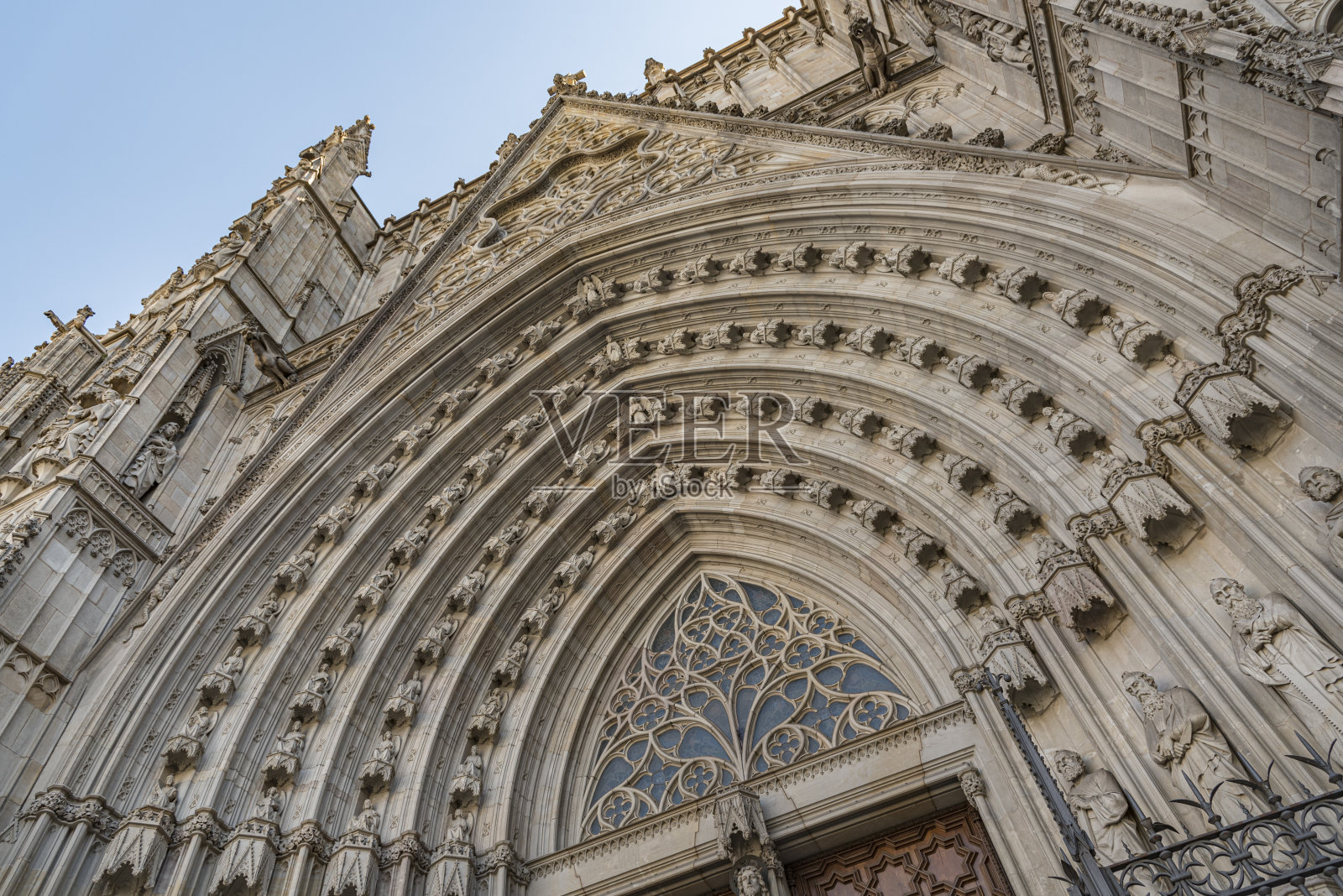 巴塞罗那大教堂的建筑细节照片摄影图片