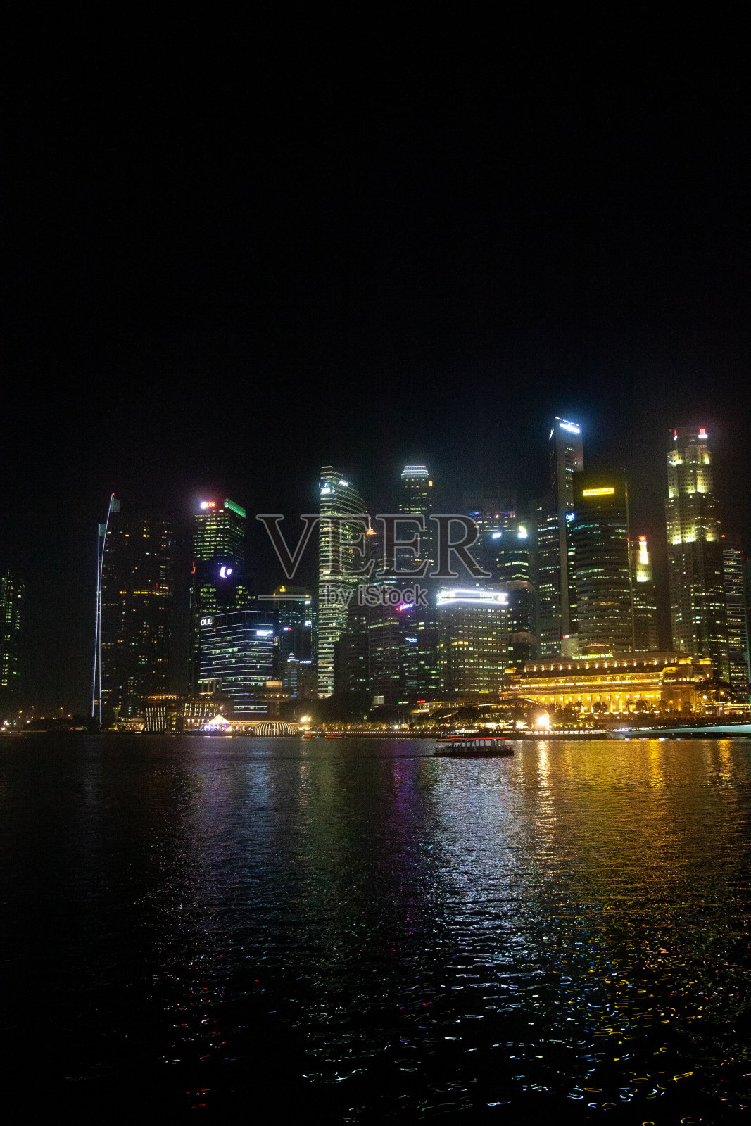 新加坡市中心的夜景照片摄影图片