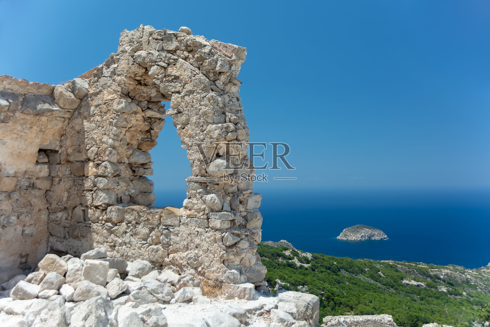 从Monolithos城堡废墟看海景。罗德岛。希腊照片摄影图片