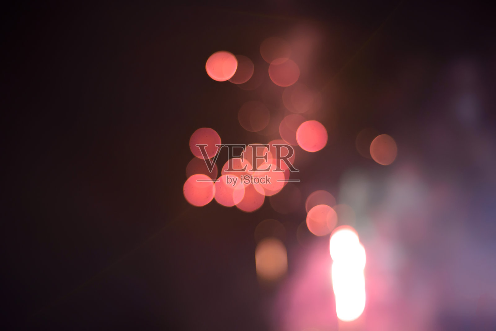 散焦的节日灯。可以作为背景吗照片摄影图片