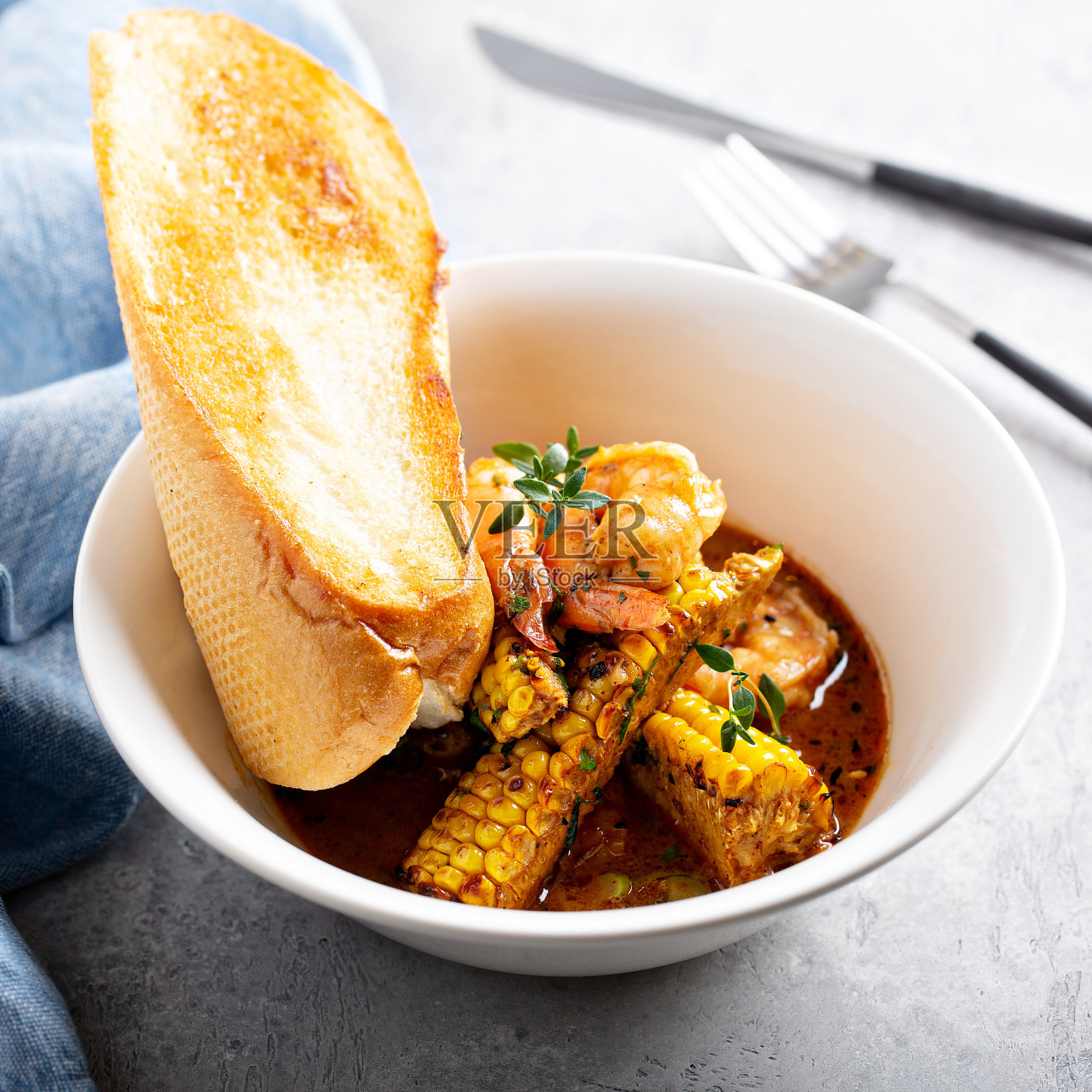 玉米虾杂烩照片摄影图片