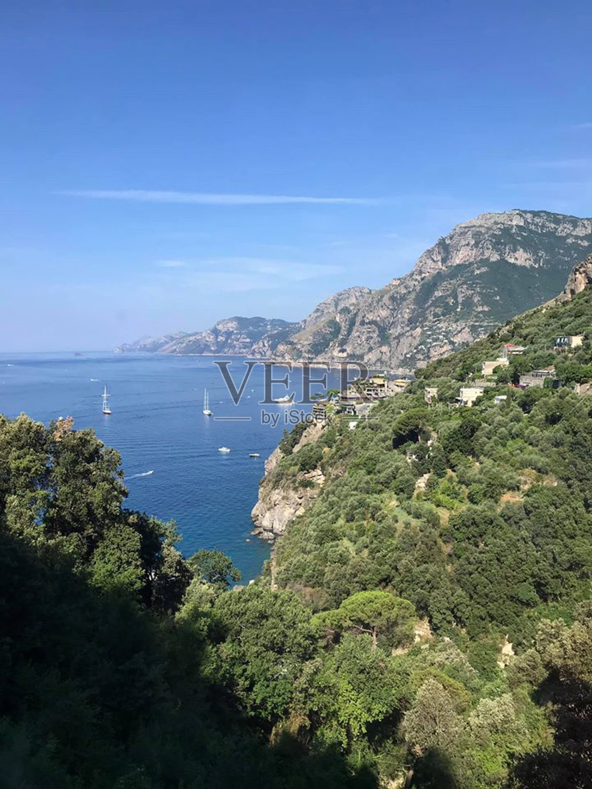 夏日的海岸线景色照片摄影图片