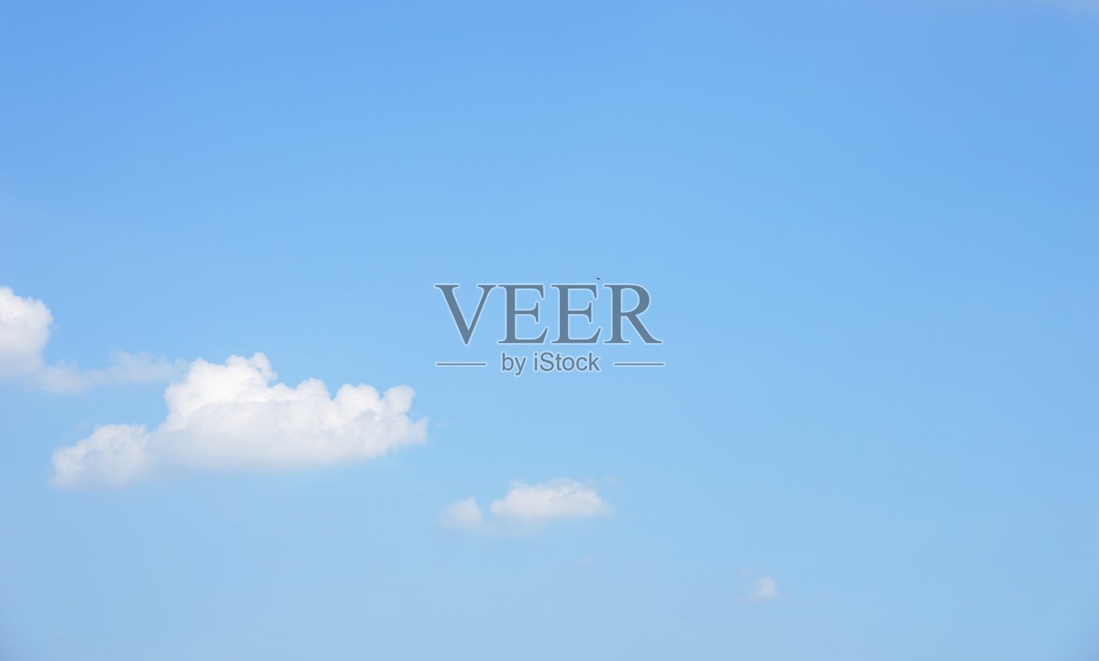 清澈的天空照片摄影图片