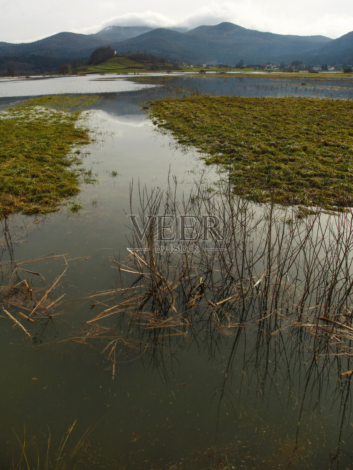 淹没了场照片摄影图片