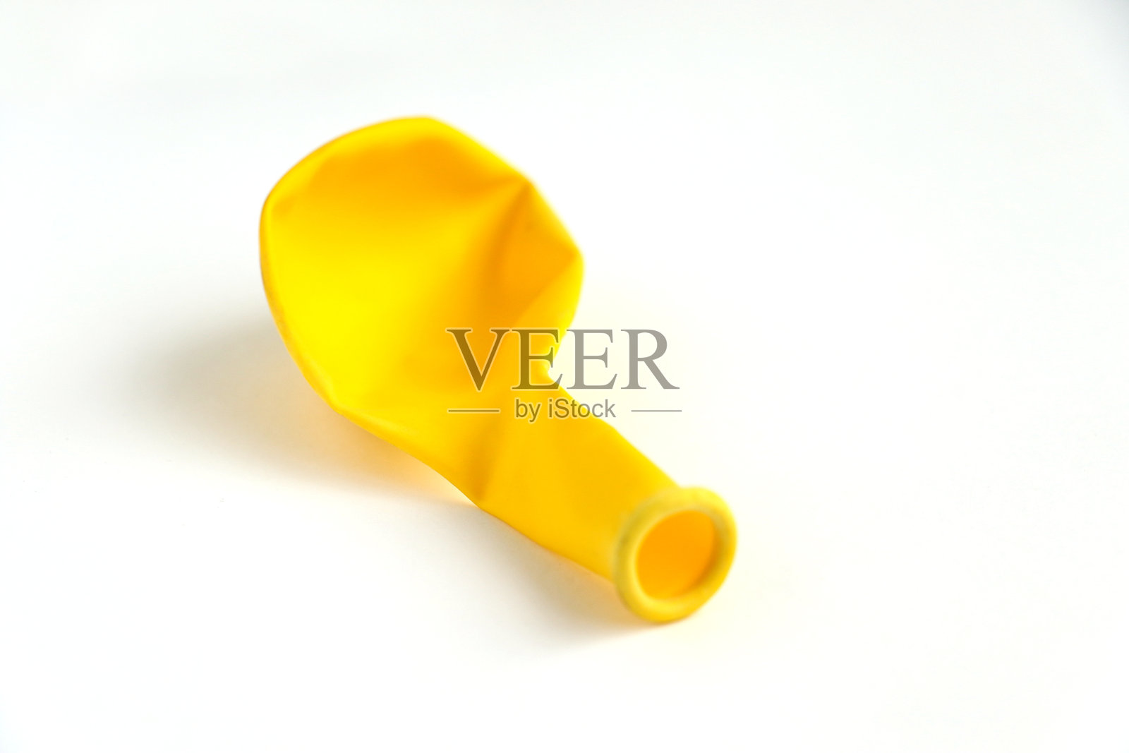 放气的黄色气球照片摄影图片