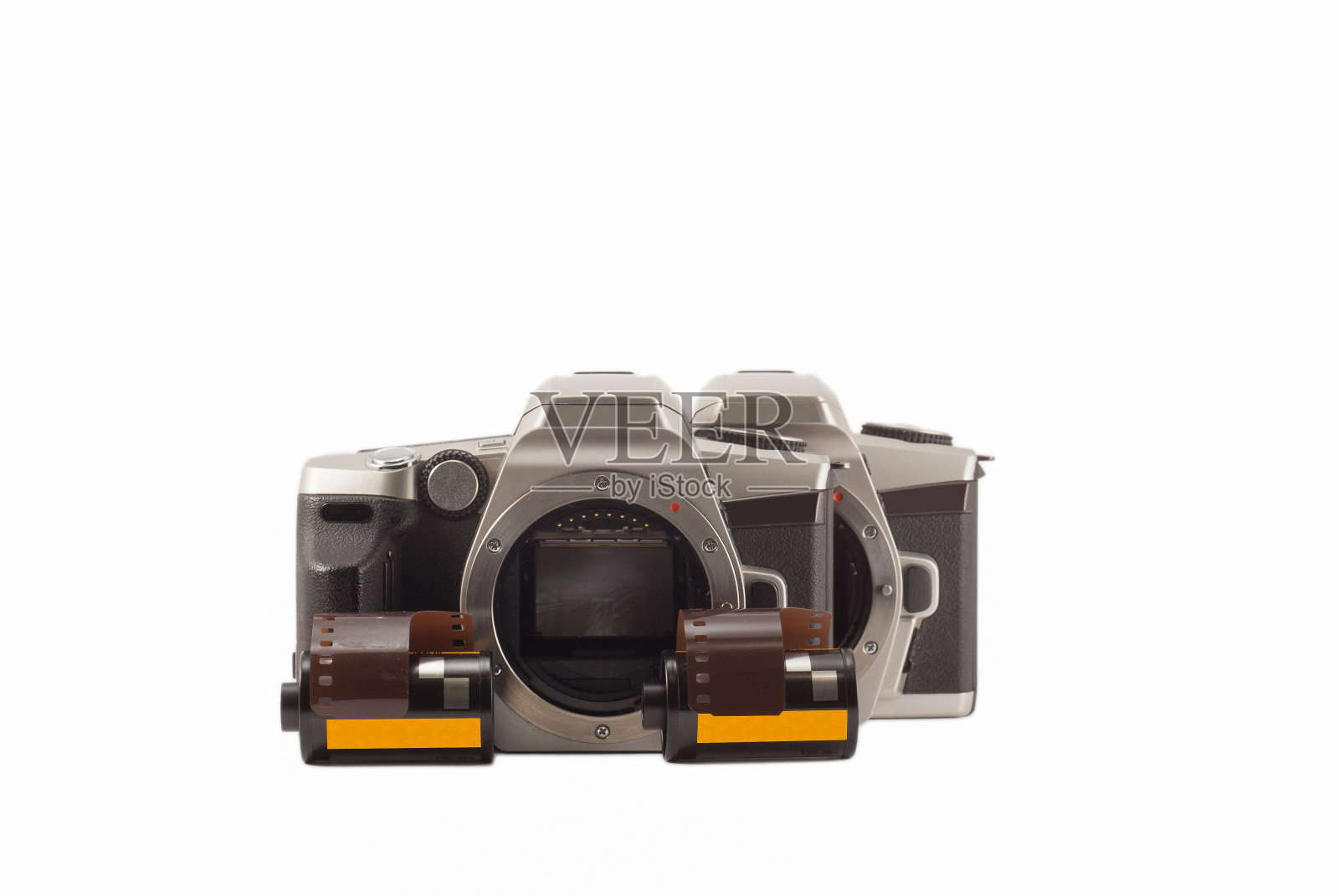 35毫米模拟相机，白色背景。胶片相机。照片摄影图片