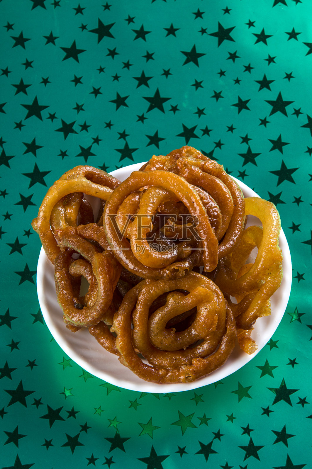 印度甜酒:印度甜酒，印度甜点甜酒或马蒂酒照片摄影图片