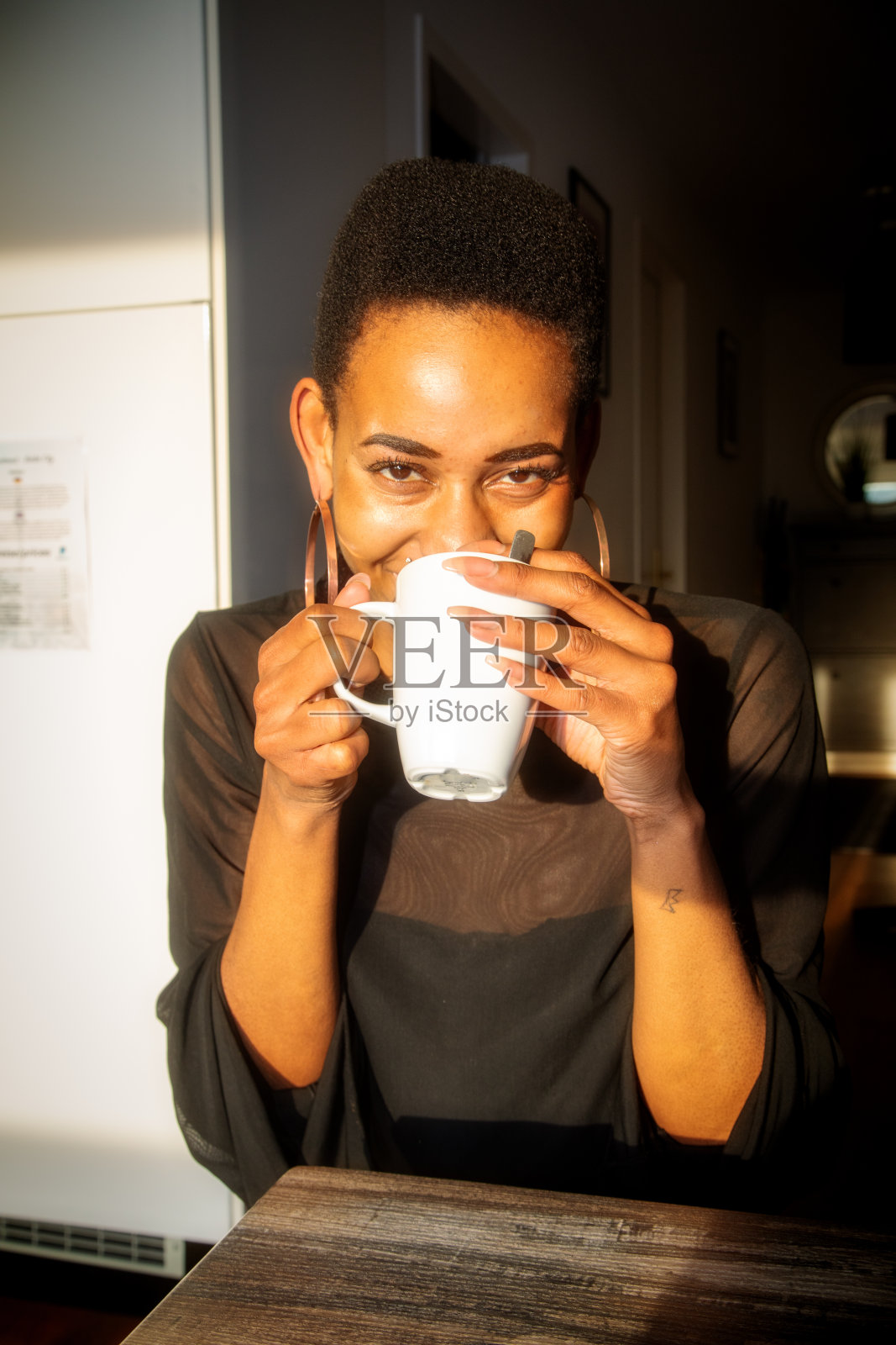 柏林的女人照片摄影图片