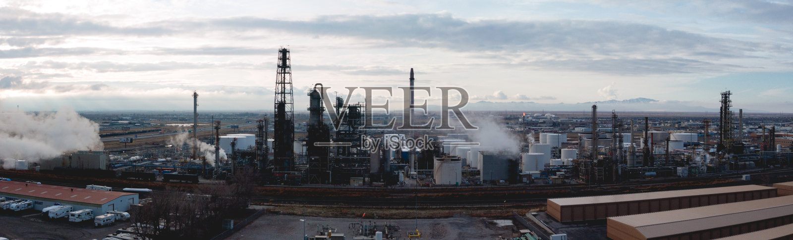 石油和天然气炼油厂照片摄影图片